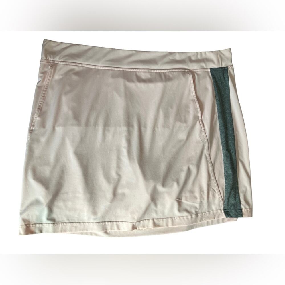 Sport Haley Soft Pink Skirt with built in shorts  XXL